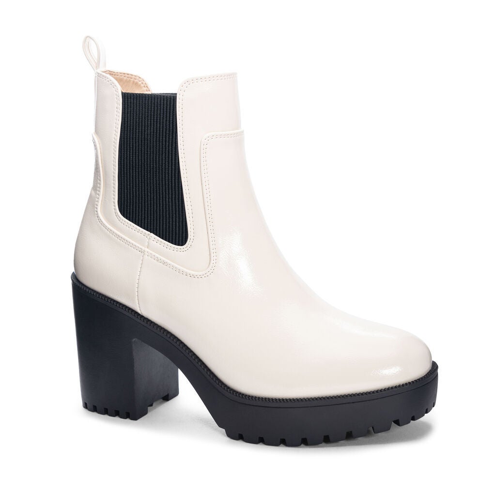 on your feet by chinese laundry